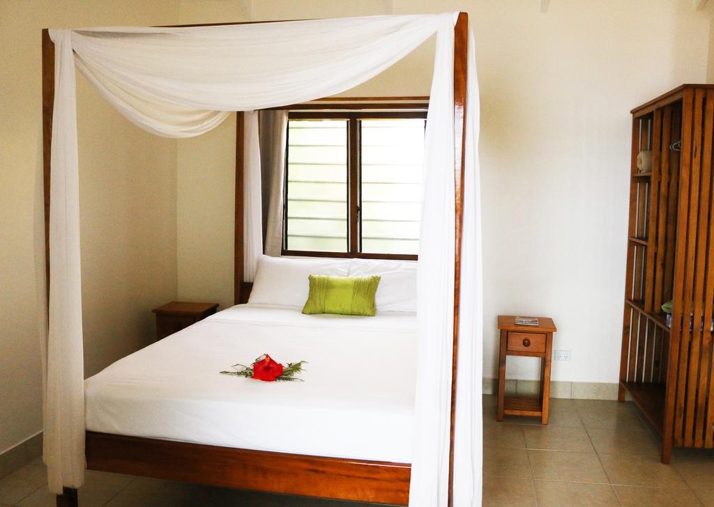 Santo Seaside Villas Luganville Ngoại thất bức ảnh